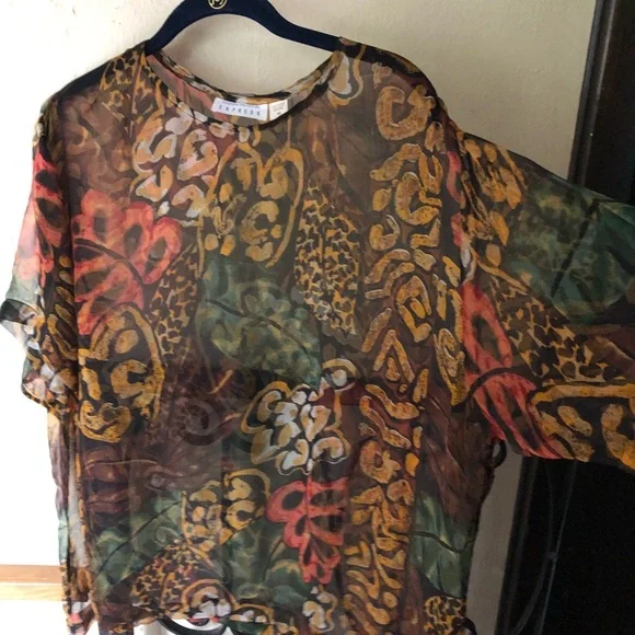 Vintage 90's Express Compagnie Internationale Sheer Tropical Print Blouse. XS - Picture 2 of 9